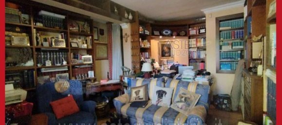 5 bedrooms Apartment in Rome, Italy No. 330835 2