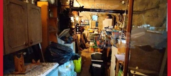 5 bedrooms Apartment in Rome, Italy No. 330835 18