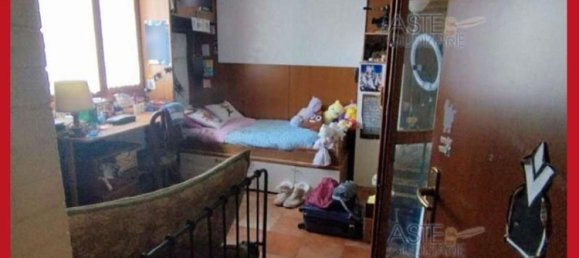 5 bedrooms Apartment in Rome, Italy No. 330835 33