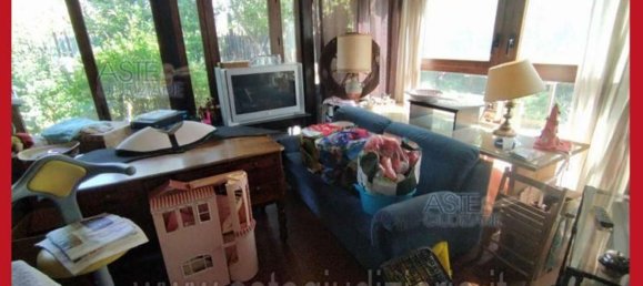 5 bedrooms Apartment in Rome, Italy No. 330835 3