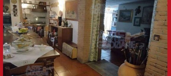5 bedrooms Apartment in Rome, Italy No. 330835 13