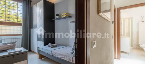 3 bedrooms Apartment in Campi Bisenzio, Italy No. 328816 6