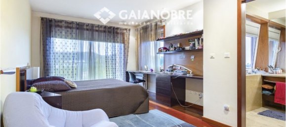 6 غرف نوم منزل في Sao Felix da Marinha, Portugal رقم 183770 20