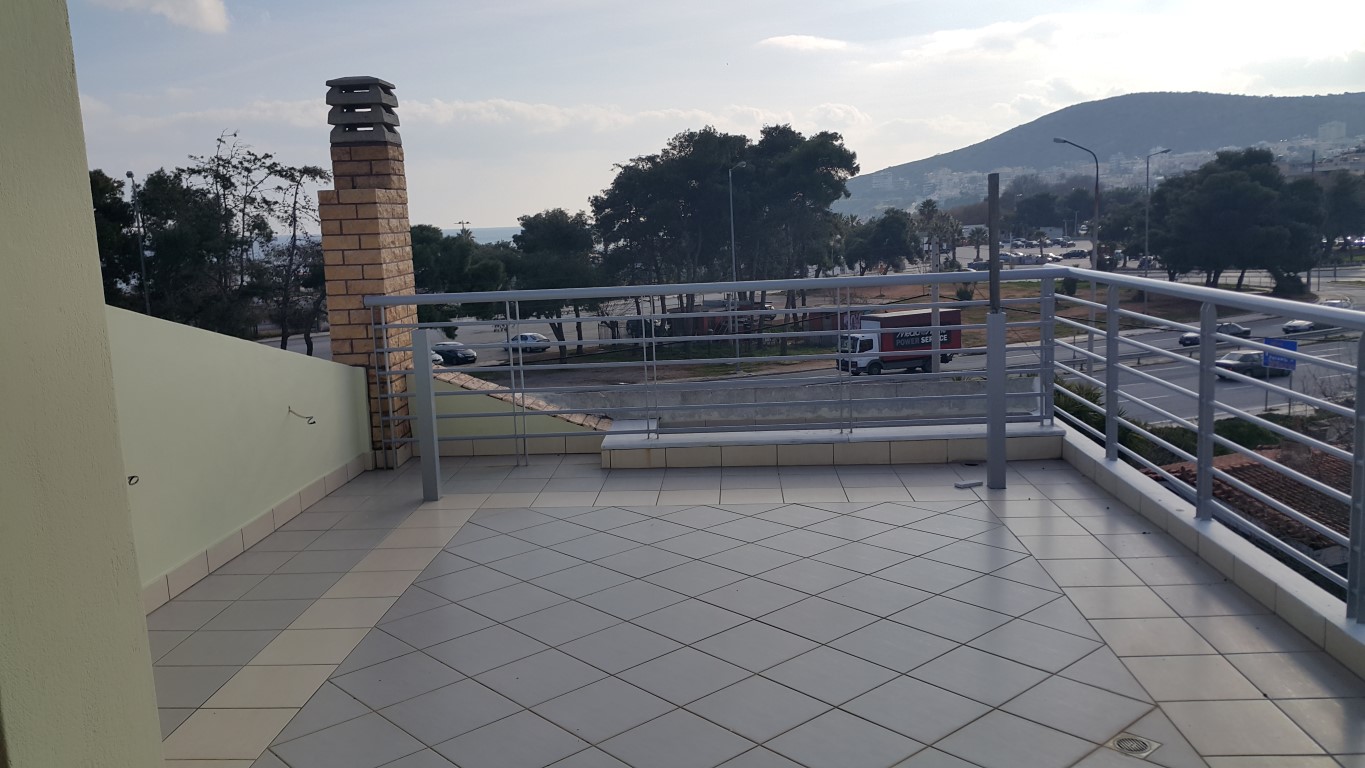 4 bedrooms Property in Vari, Greece No. 6445