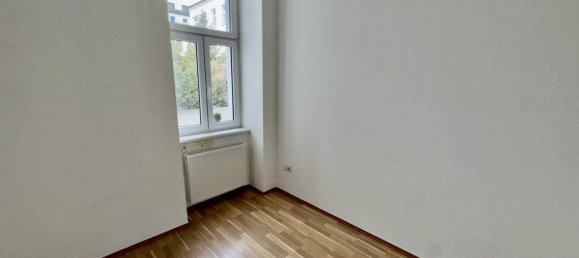 2 rooms Apartment in Favoriten, Austria No. 171028 2