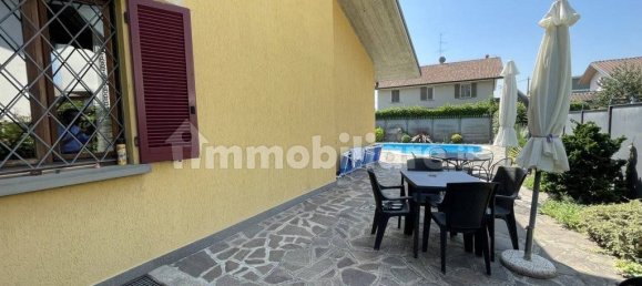 4 Schlafzimmer Villa in Chiari, Italy, Nr. 270430 11