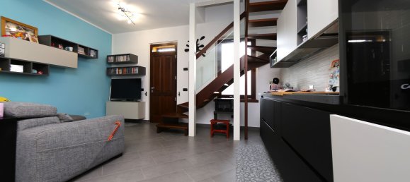 3-salle Duplex à San Vittore Olona, Italy No. 60964 5