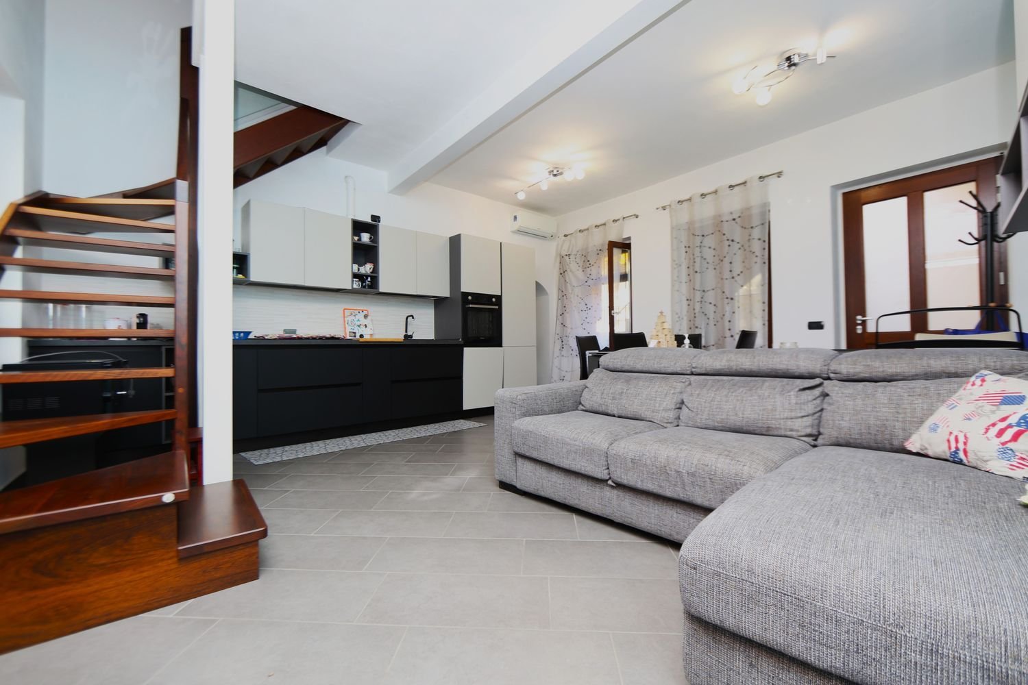 3-salle Duplex à San Vittore Olona, Italy No. 60964