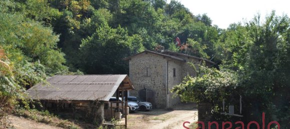 4 bedrooms House in Pistoia, Italy No. 352837 4