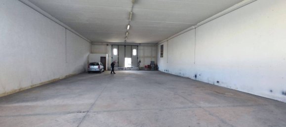 1-Zimmer Lagerhaus in Viterbo, Italy, Nr. 164011 18