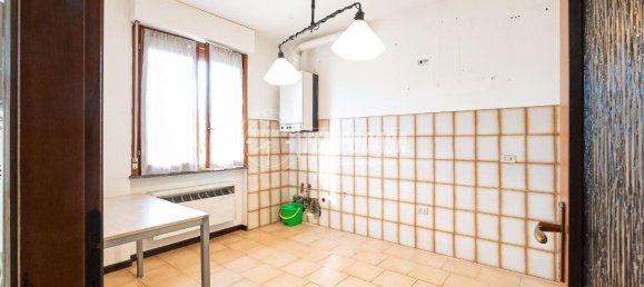 Квартира с 3 комнатами в Соларо, Италия № 11395 8