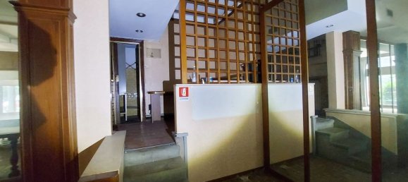 124m² Commercial property in Cesano Maderno, Italy No. 71642 13