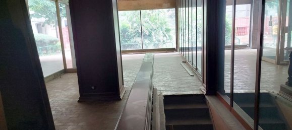 124m² Commercial property in Cesano Maderno, Italy No. 71642 11