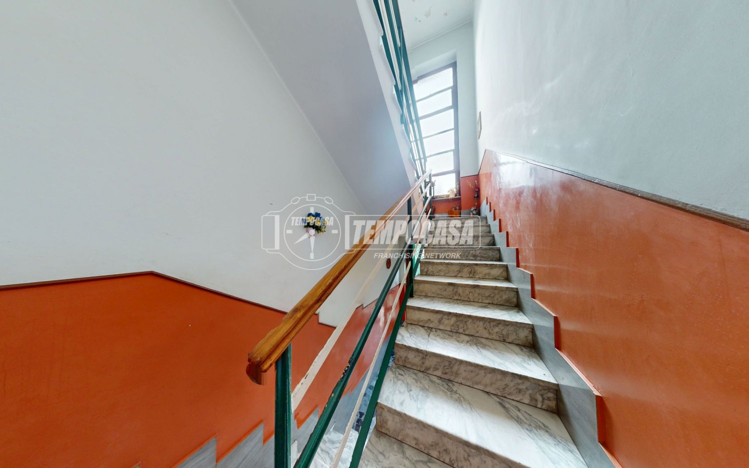 6 rooms House in Turin, Italy No. 108590