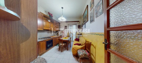 6 rooms House in Turin, Italy No. 108590 30