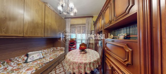 6 rooms House in Turin, Italy No. 108590 5