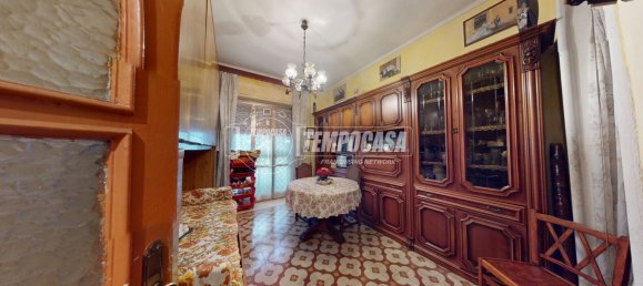 6 rooms House in Turin, Italy No. 108590 3