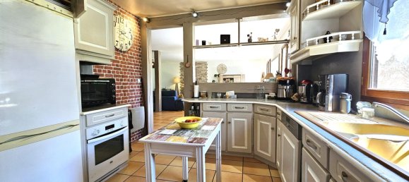 4 bedrooms House in Breval, France No. 331598 5