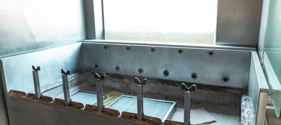 197m² Commercial property in Setubal, Portugal No. 57093 16