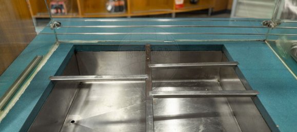 197m² Commercial property in Setubal, Portugal No. 57093 26