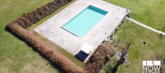 35 rooms Villa in Poppi, Italy No. 34770 12