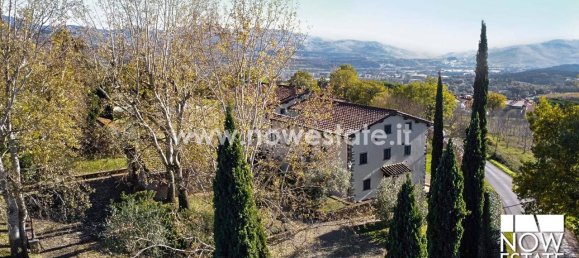 35 rooms Villa in Poppi, Italy No. 34770 6