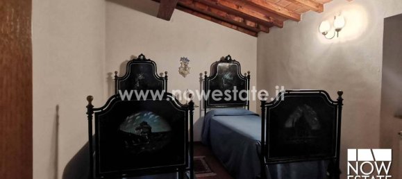 35 rooms Villa in Poppi, Italy No. 34770 37