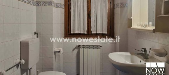 35 rooms Villa in Poppi, Italy No. 34770 31