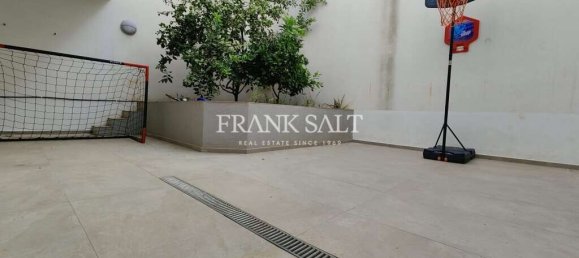 Вилла с 3 спальнями в Иклин, Мальта № 10916 16