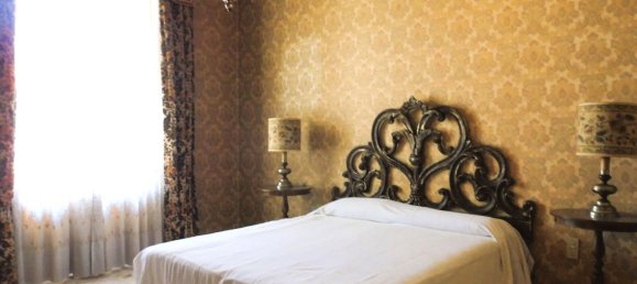 8 rooms House in Empoli, Italy No. 44974 17