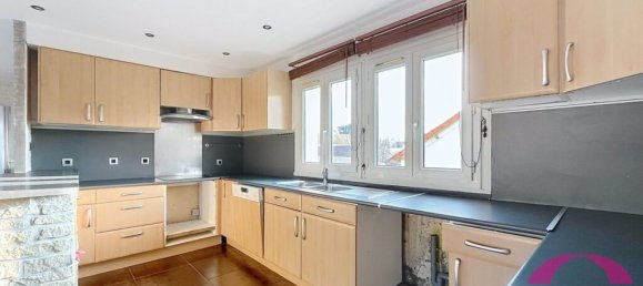 3 bedrooms Apartment in Champcueil, France No. 151289 5