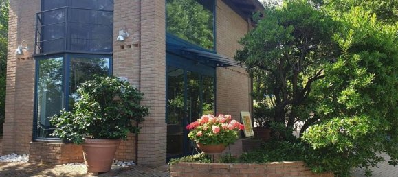 4 bedrooms Villa in Castel San Pietro Terme, Italy No. 358882 27