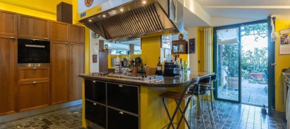 4 bedrooms Villa in Castel San Pietro Terme, Italy No. 358882 12