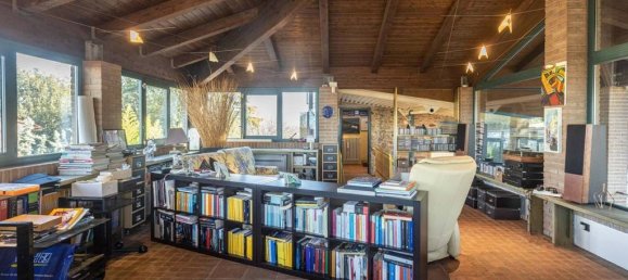 4 bedrooms Villa in Castel San Pietro Terme, Italy No. 358882 19