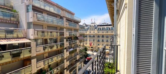 2 chambres Appartement à Nice, France No. 307648 3