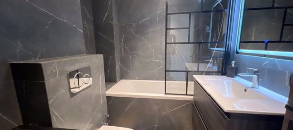 2 chambres Appartement à Nice, France No. 307648 7