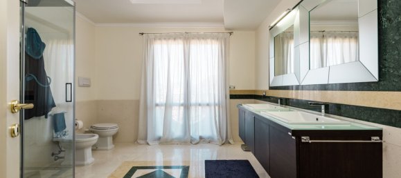 10 rooms Penthouse in Olbia, Italy No. 144825 14