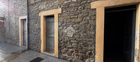 2-salle Appartement à Civitella di Romagna, Italy No. 89885 11