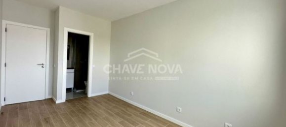 2 Schlafzimmer Wohnung in Porto, Portugal, Nr. 11450 3