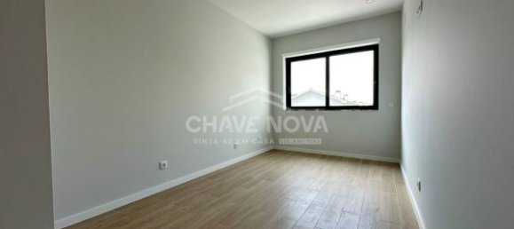 2 Schlafzimmer Wohnung in Porto, Portugal, Nr. 11450 2