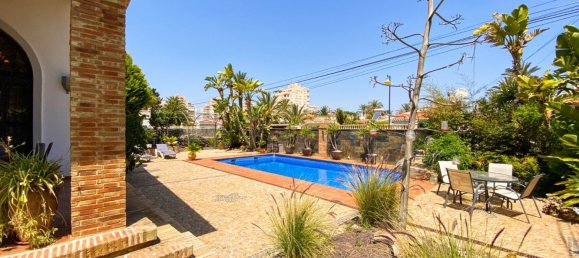 5 Schlafzimmer Villa in Torrevieja, Spain, Nr. 4465 7