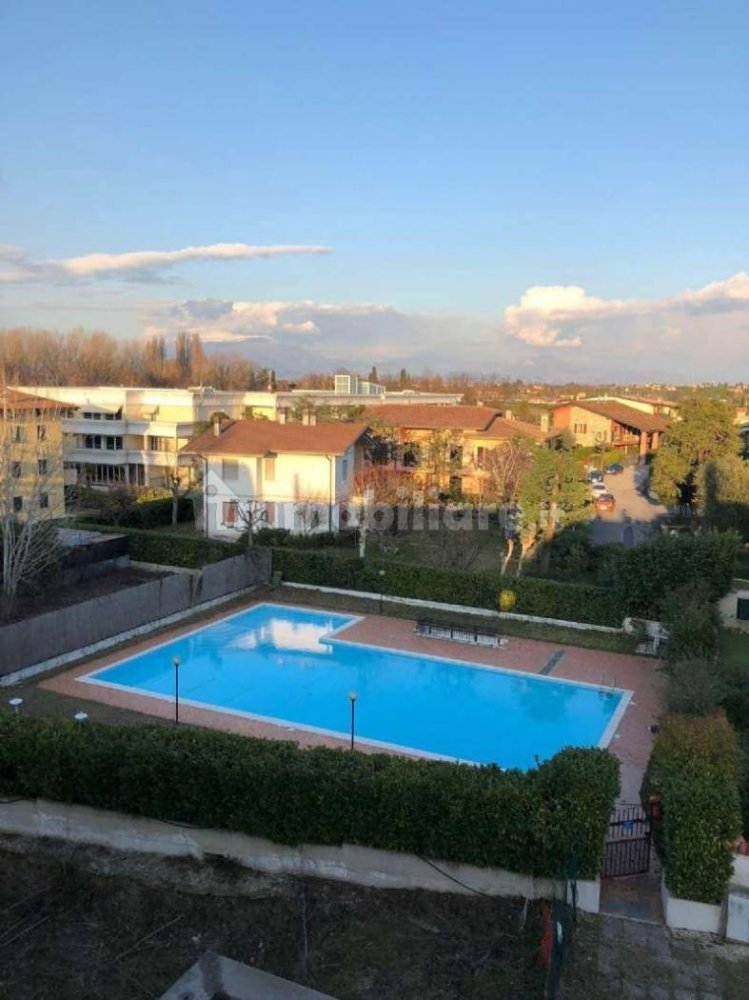 Apartamento T1 em Desenzano del Garda, Italy N.º 343331