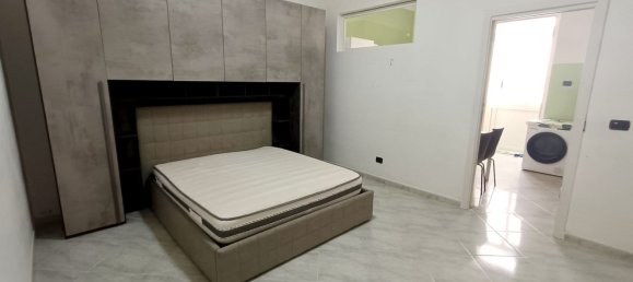 2 chambres Appartement à Bari, Italy No. 322750 7