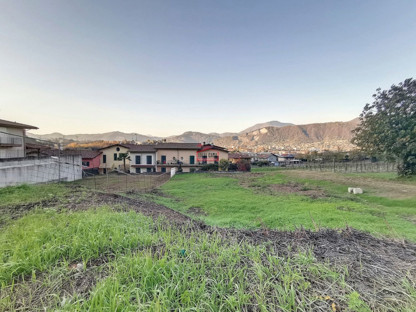 Terreno en Paratico, Italy 850 m² No. 388188