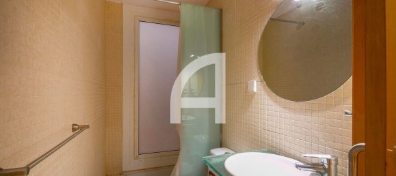 Apartamento de 3 dormitorios en Eixample, Spain No. 21616 25