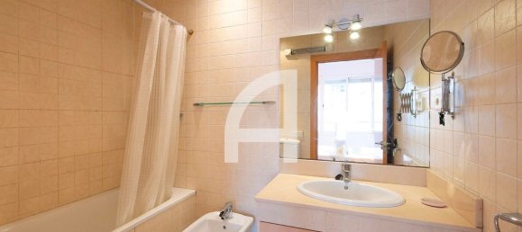 Apartamento de 3 dormitorios en Eixample, Spain No. 21616 24