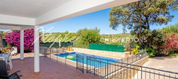3 bedrooms Villa in Loule, Portugal No. 230527 4