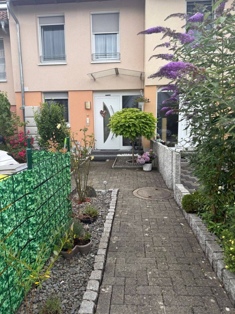 5 rooms Townhouse in Schwarzwald-Baar-Kreis, Germany No. 235609