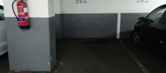 10m² Garage in Cuatro Caminos, Spain No. 171778 8