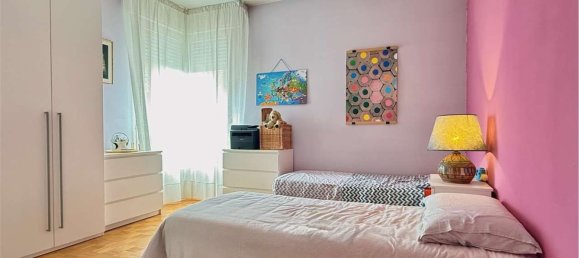 5-salle Appartement à Vittorio Veneto, Italy No. 275389 16